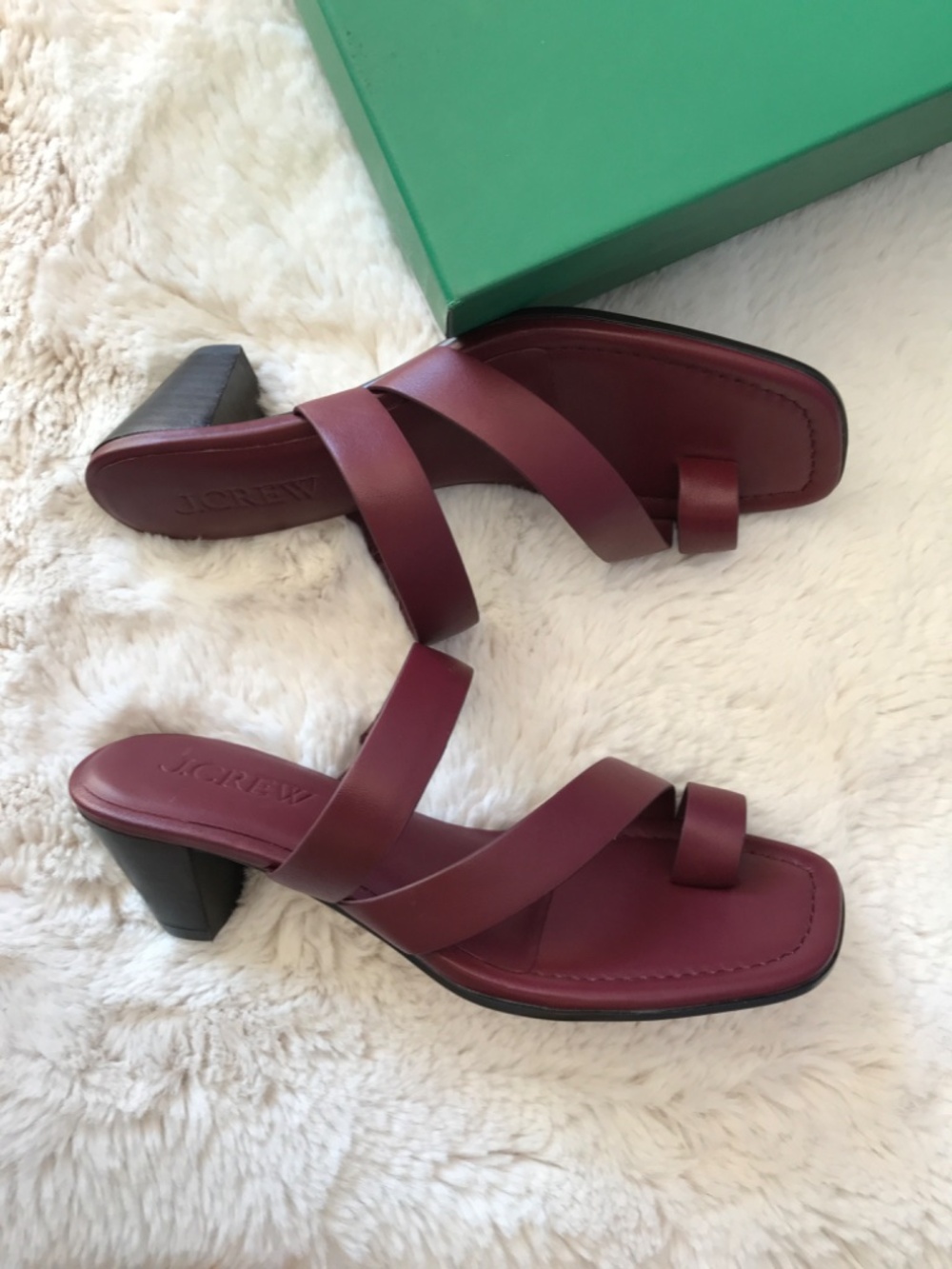 J Crew Red Toe Ring Sandals size 8 - Picture 5 of 9